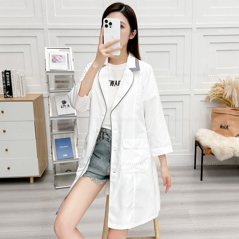 Schwarze Schönheitsuniform mit – Lab Coat Medical Bewertung und Preis